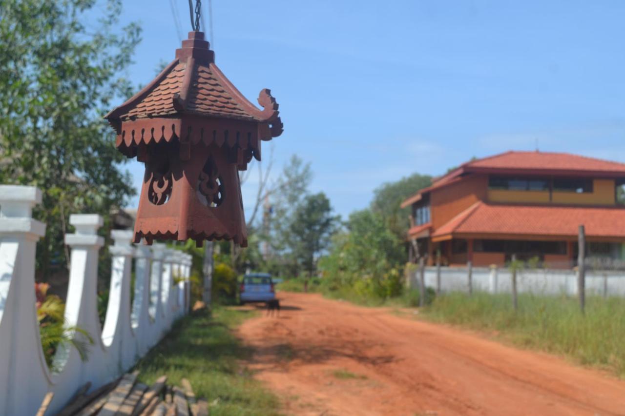 Otres Jungle Bungalows Hotel Sihanoukville Exterior foto